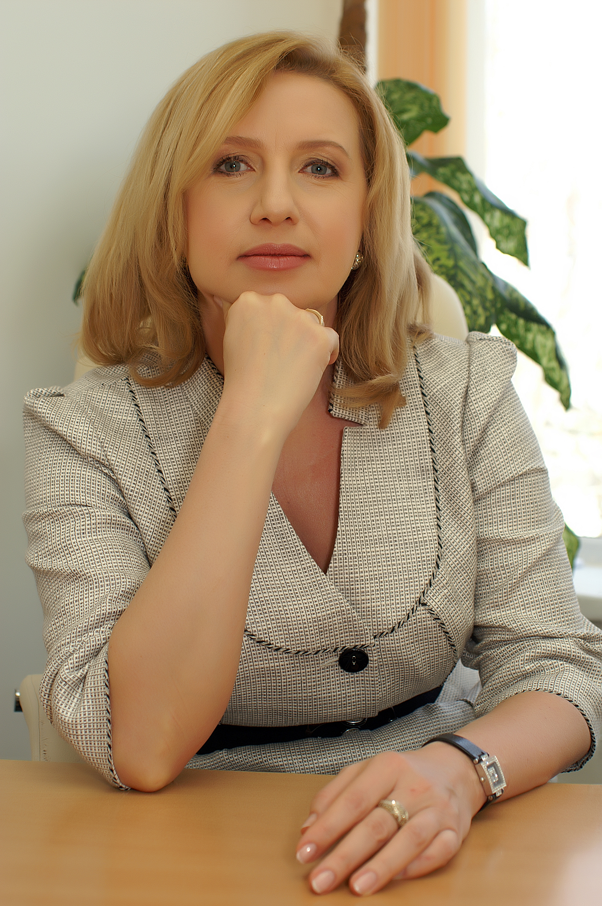 Svetlana Uvarova2