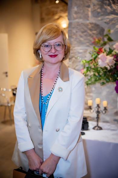 TA Татьяна Афинская